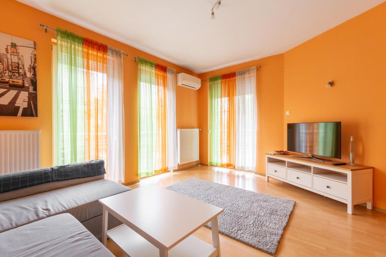 M36 Mester Apartment Budapest Kültér fotó